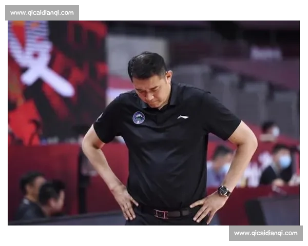 巩晓彬力挺张子宇:发育期无需刻意减重,健康成长优先 巩晓彬力挺张子宇:发育期无需刻意减重,健康成长优先