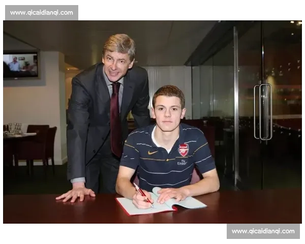 沙尔克 04 锁定未来核心！法齐签约五年助力复兴