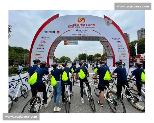 环广西大众赛开赛：广西双雄车队主场逐风