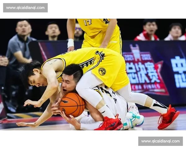 CBA经典对决再掀热潮广东男篮与八一队昔日巅峰大战引发球迷集体回忆